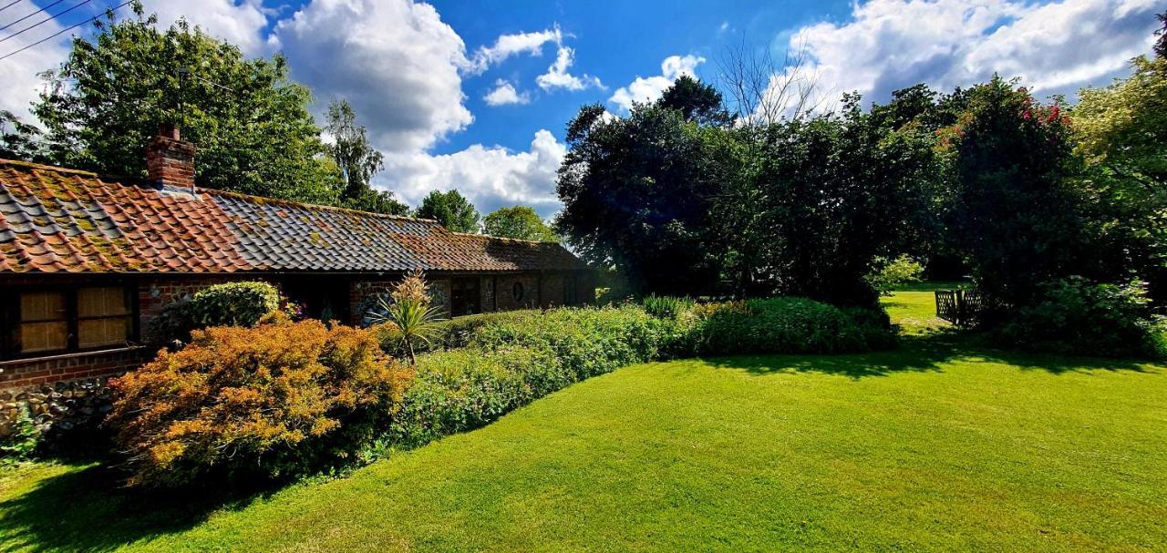 Laburnum Holiday Cottage Tunstead  Extérieur photo
